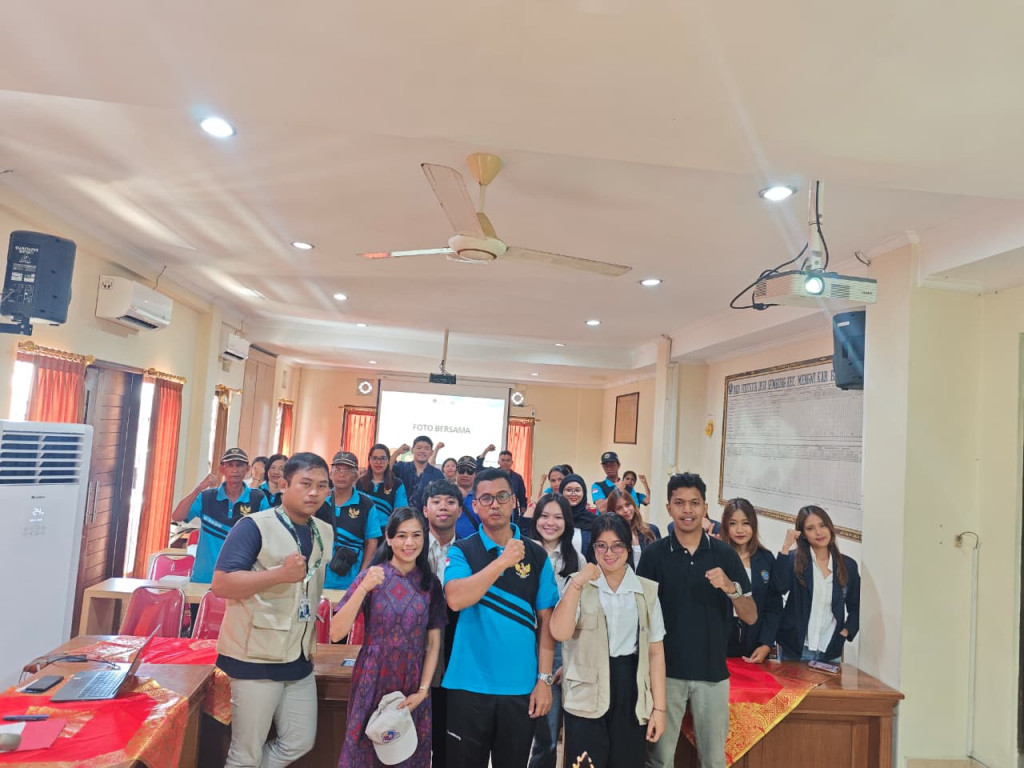 Pelepasan Mahasiswa KKN Universitas Bali Internasional di Desa Sembung